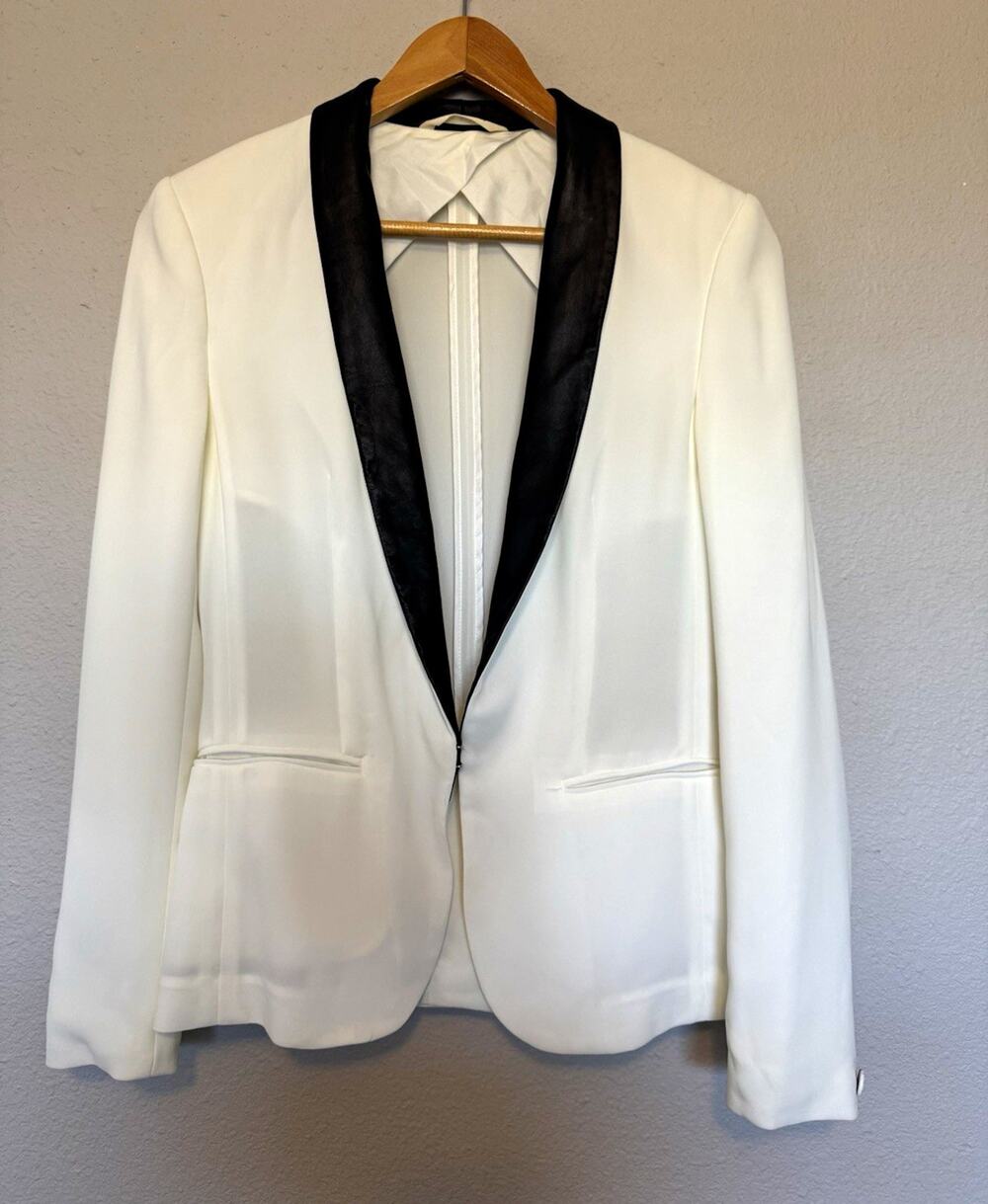 rag & bone Women's White Blazer Black Leather Shawl Collar Lined Size 2